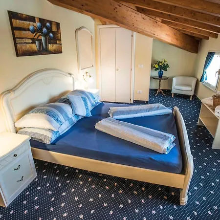 Borgo Dei Poeti Romantik Wellness&spa