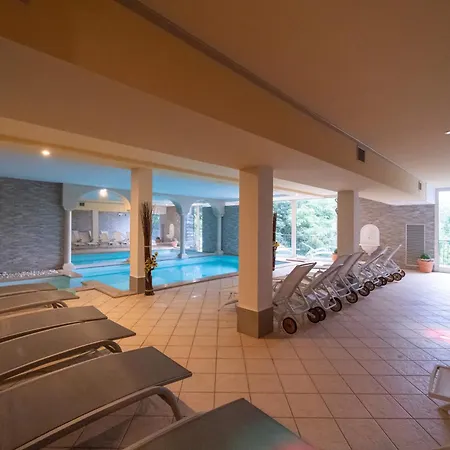 Borgo Dei Poeti Romantik Wellness&spa Hotel 4*