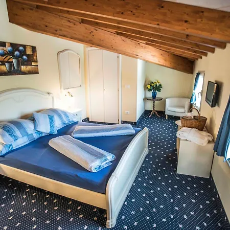 Borgo Dei Poeti Romantik Wellness&spa