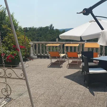 Borgo Dei Poeti Romantik Otel