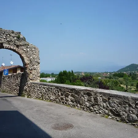 Borgo Dei Poeti Romantik 酒店 4*