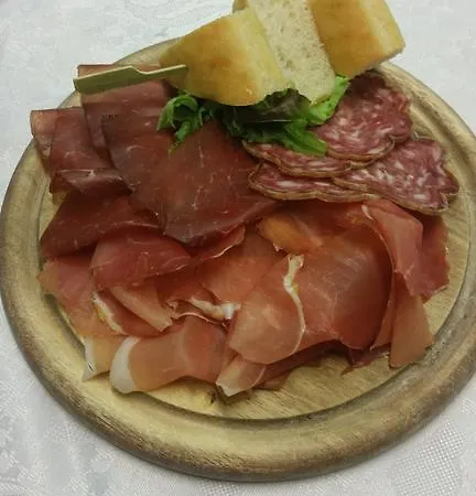 Borgo Dei Poeti Romantik 酒店 4*