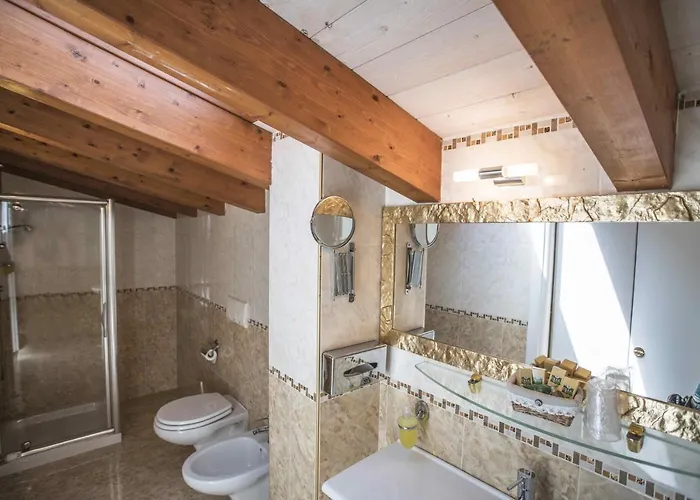 Hotel Borgo Dei Poeti Romantik 4*