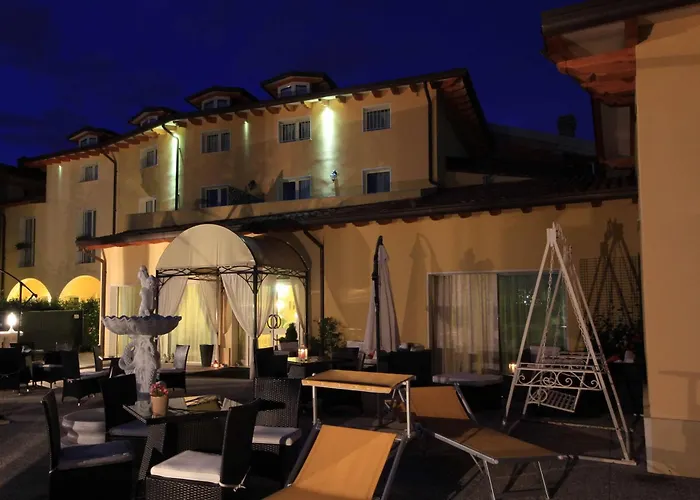 Hotel Borgo Dei Poeti Romantik 4*