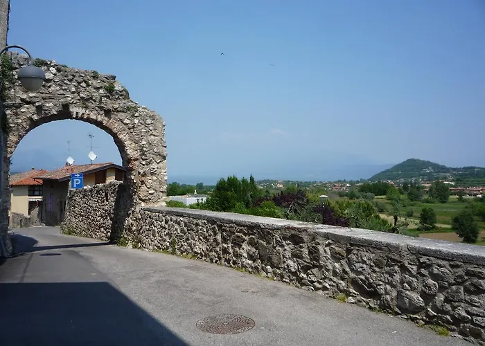 Borgo Dei Poeti Romantik Hotel 4*
