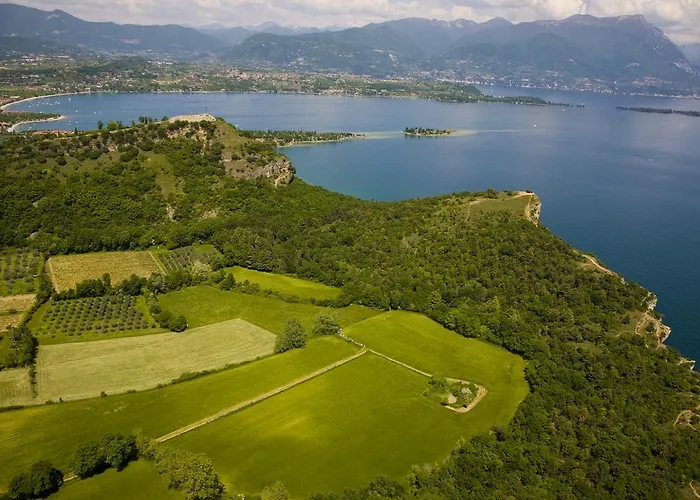 Borgo Dei Poeti Romantik Hotel Manerba del Garda