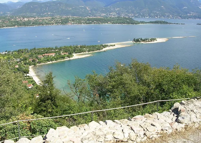 Borgo Dei Poeti Romantik Hotel 4*